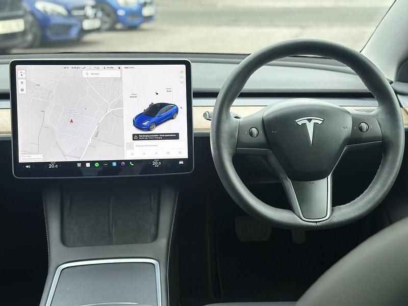 Usado Tesla Model 3 Long Range AWD 366 kW (498 HP) 2021 Azul Sedan