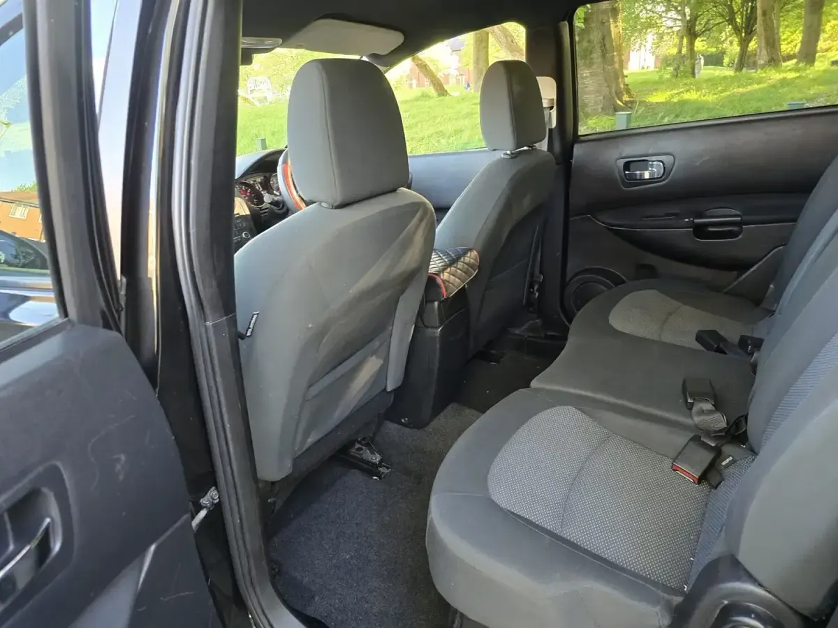 Used Nissan Qashqai +2 Visia 2012 Black SUV