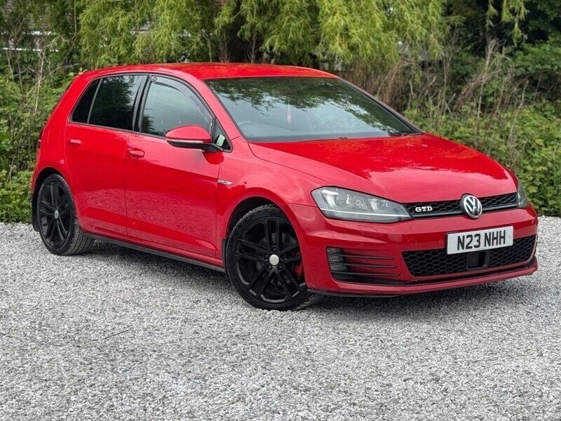Red Used 2015 VW Golf VII GTD Hatchback | £6,995 (Super price) - Image 1/4