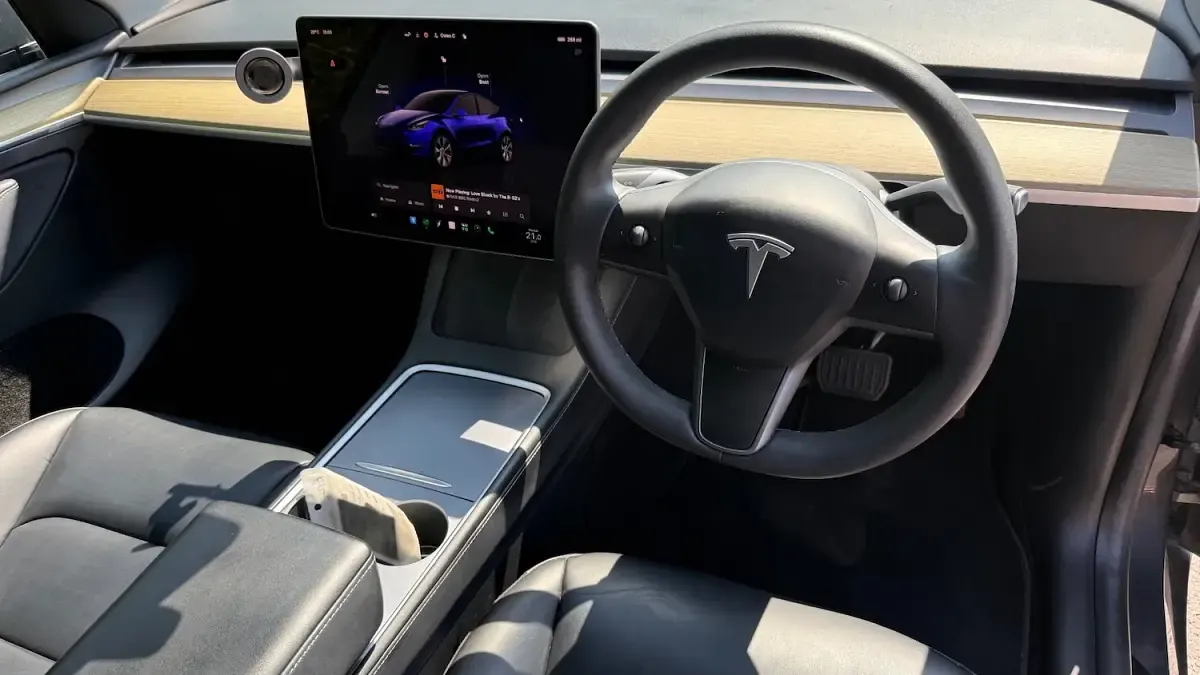 Used Tesla Model Y Long Range AWD 378 kW (514 HP) 2023 Grey SUV