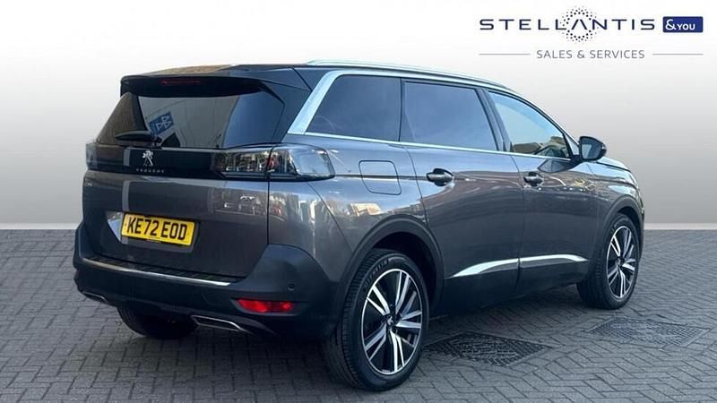 Used Peugeot 5008 Premium 129 HP (94 kW) 2023 Grey SUV