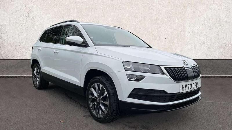 White Used 2020 Skoda Karoq SE Drive SUV | £14,253 (Fair price) - Image 1/4