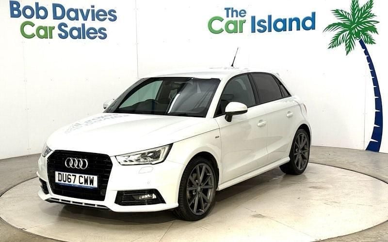 Used Audi A1 Sportback Black Edition 150 HP (110 kW) 2017 White Hatchback