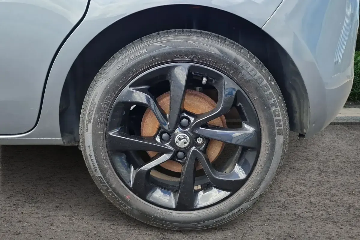 Used Vauxhall Corsa 90 HP (66 kW) 2019 Grey Hatchback