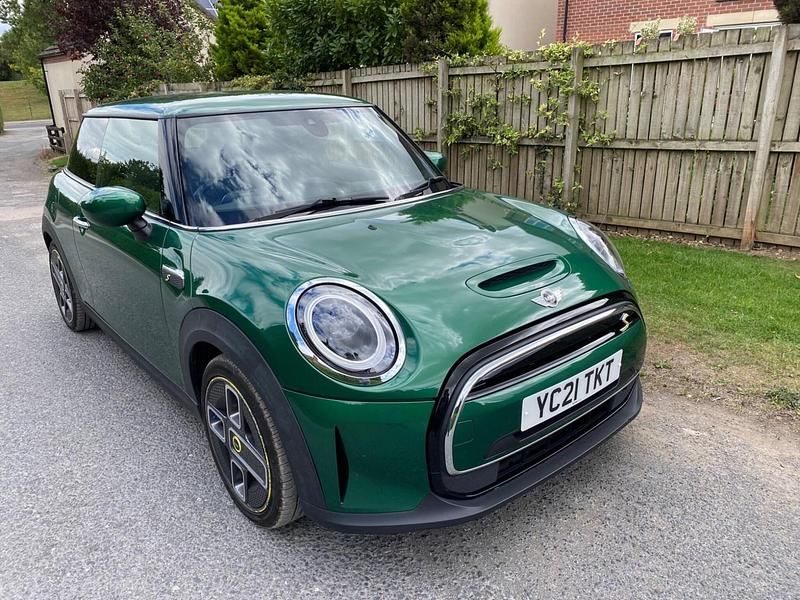 Green Used 2021 Mini Cooper SE Level 2 Hatchback | £12,990 - Image 1/4