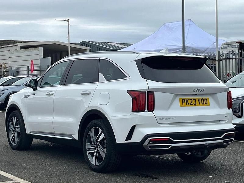 Used Kia Sorento 190 HP (139 kW) 2023 White SUV