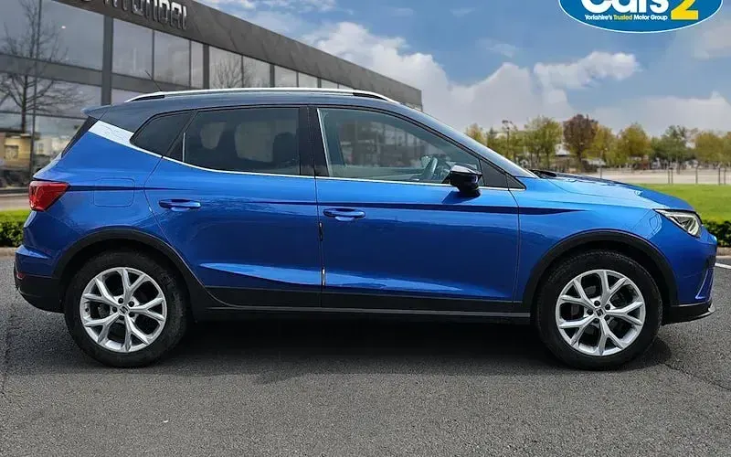Used Seat Arona FR 110 HP (80 kW) 2023 Blue SUV