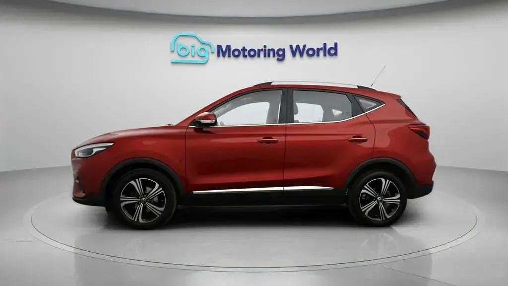 Usado MG ZS 2023 Vermelho SUV