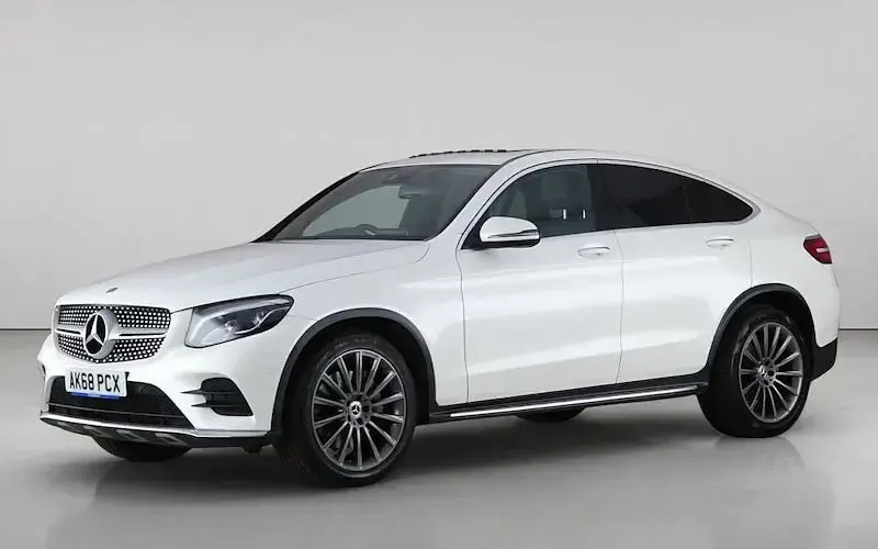 Used Mercedes GLC350 AMG line 258 HP (189 kW) 2018 White SUV