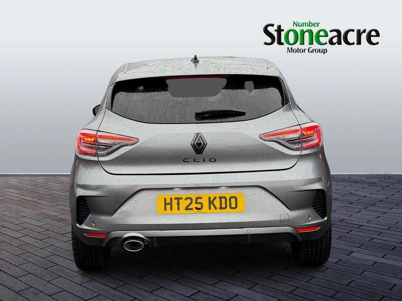 Used Renault Clio V Esprit Alpine 90 HP (66 kW) 2025 Grey Hatchback
