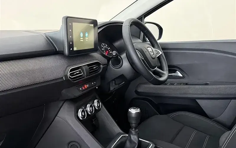 Used Dacia Jogger Comfort 110 HP (80 kW) 2022 Black MPV