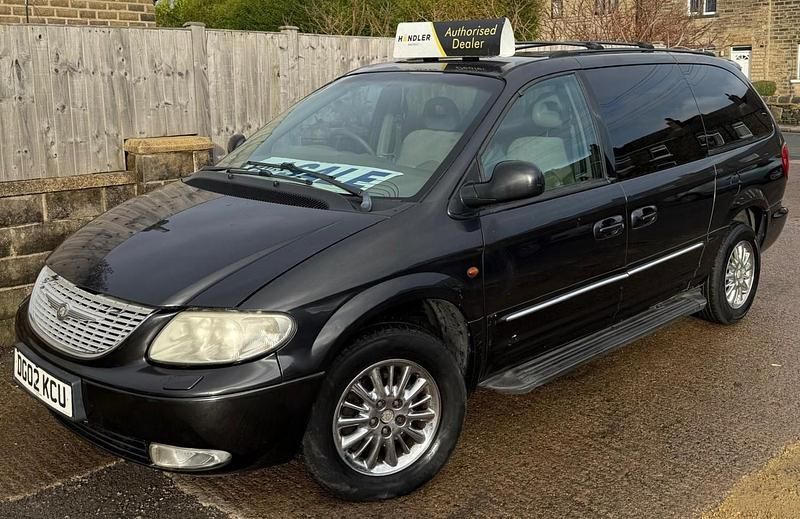 Grey Used 2002 Chrysler Grand Voyager Limited MPV | £1,995 - Image 1/4