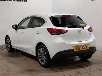 Used Mazda 2 Inclusive 90 HP (66 kW) 2019 White Hatchback