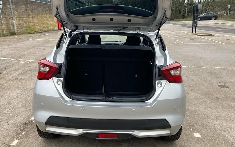 Used Nissan Micra Tekna 90 HP (66 kW) 2019 Hatchback