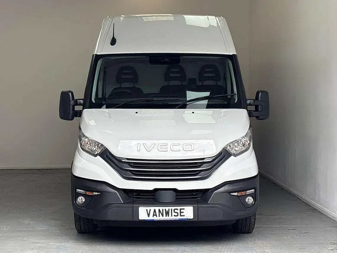 Used Iveco Daily 140 HP (102 kW) 2024 White Van