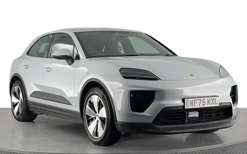 Used Porsche Macan 4 Electric 300 kW (408 HP) 2025 SUV
