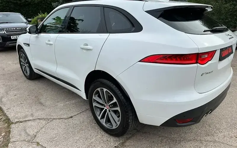Used Jaguar F-Pace R-Sport 179 HP (131 kW) 2020 SUV