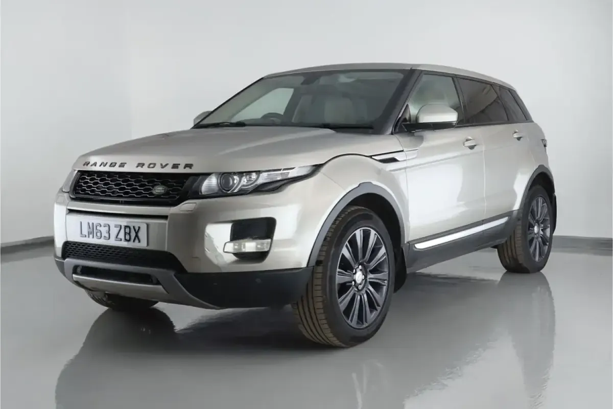 Usado Land Rover Range Rover evoque Prestige 190 HP (139 kW) 2014 Dourado SUV