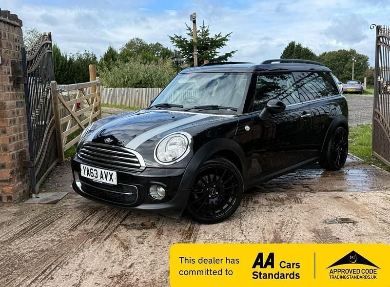 Black Used 2014 Mini Cooper Clubman Estate | £3,795 (Good price) - Image 1/3