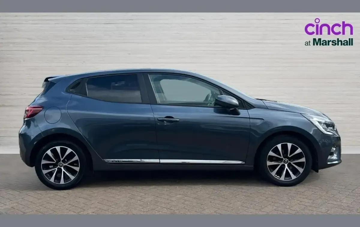 Used Renault Clio Iconic 100 HP (73 kW) 2019 Grey Hatchback