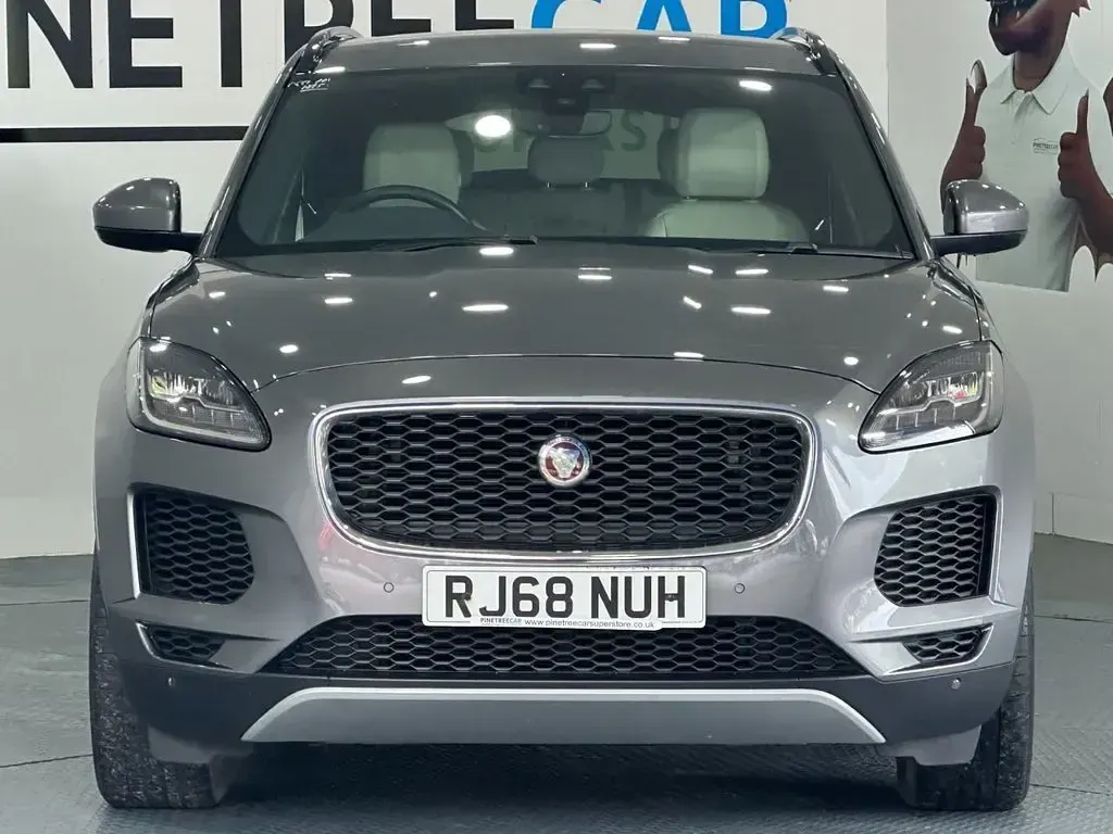 Used Jaguar E-Pace SE 180 HP (132 kW) 2018 Grey SUV
