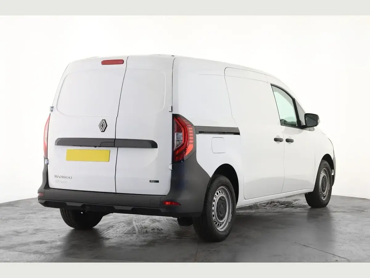Used Renault Kangoo 89 kW (122 HP) 2025 White MPV