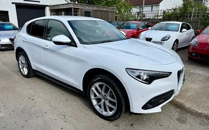 Begagnad Alfa Romeo Stelvio 209 HK (153 kW) 2019 SUV