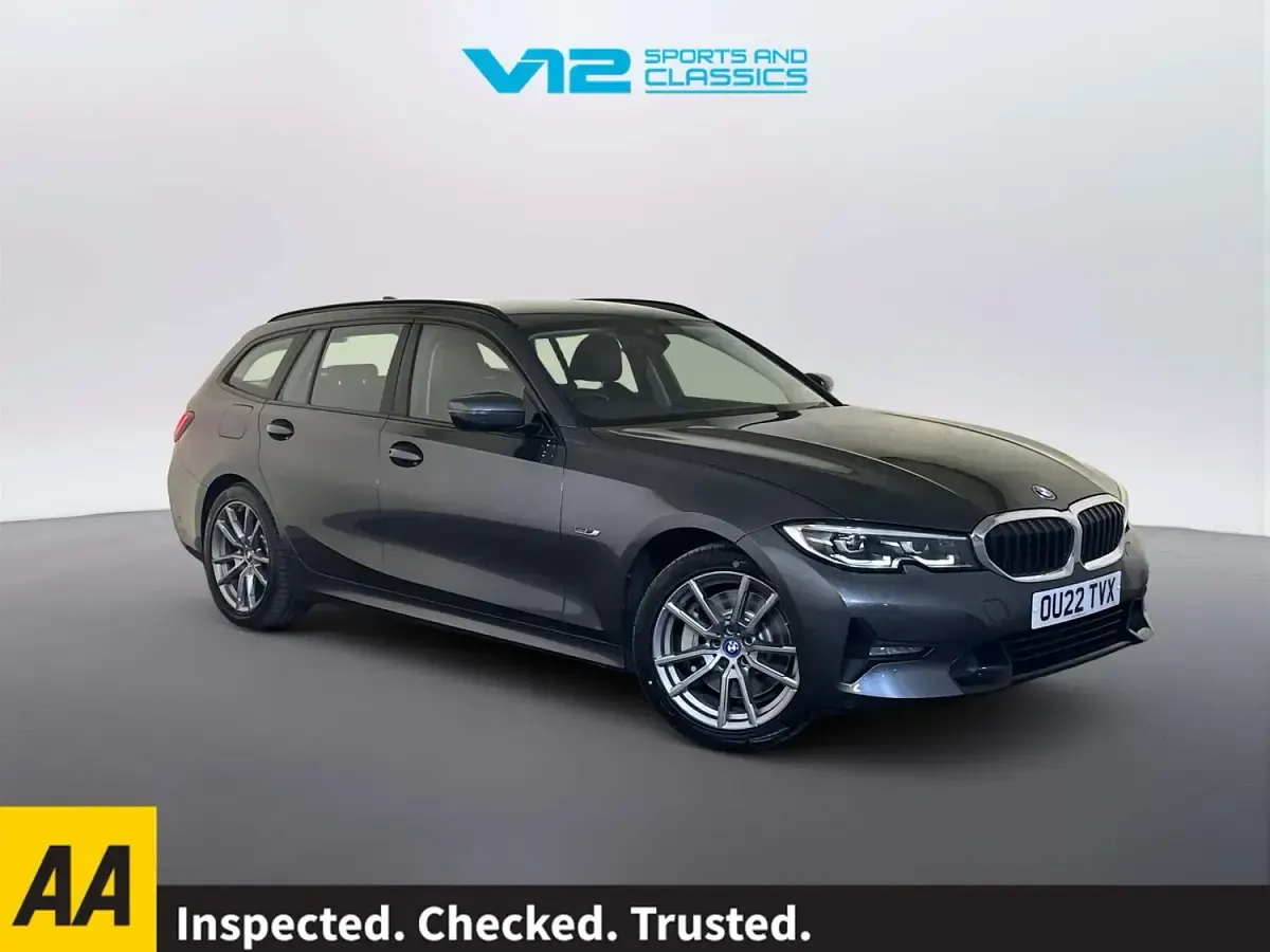 Used BMW 330e Sport Line 292 HP (214 kW) 2022 Estate