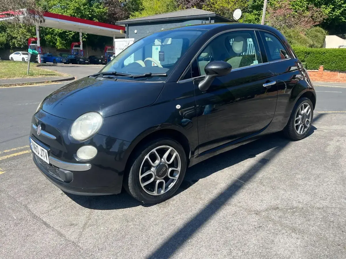 Usado Fiat 500 Lounge 69 HP (50 kW) 2010 Preto Citadino