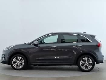 Used Kia e-Niro 150 kW (204 HP) 2021 Grey SUV