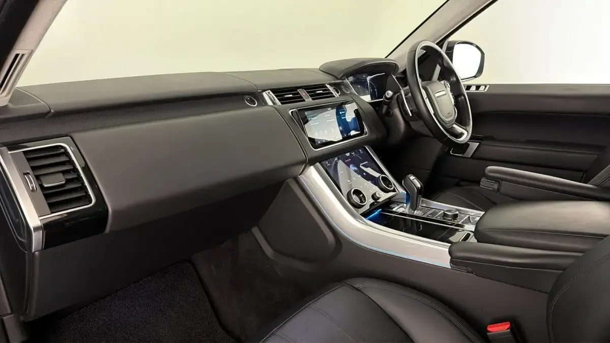 Used Land Rover Range Rover Sport Autobiography Dynamic 404 HP (297 kW) 2020 Eiger grey SUV
