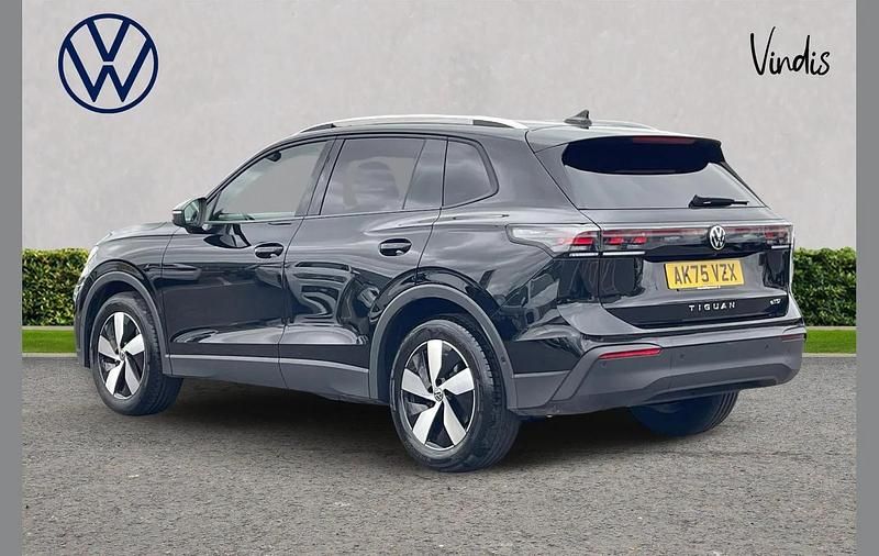 Nowe VW Tiguan Match 147 KM (108 kW) 2026 Czarny SUV