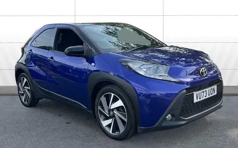Used Toyota Aygo X 72 HP (52 kW) 2023 SUV