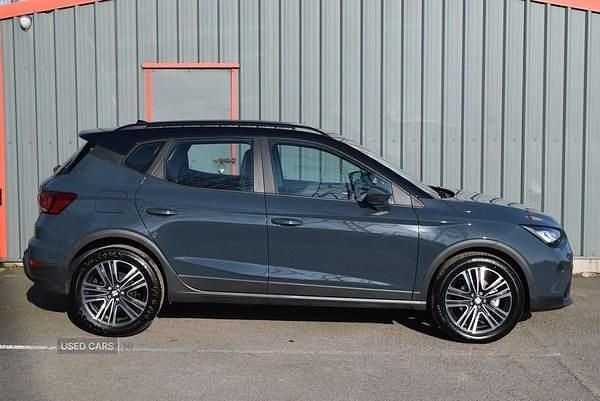 Used Seat Arona SE Technology 2025 Blue SUV