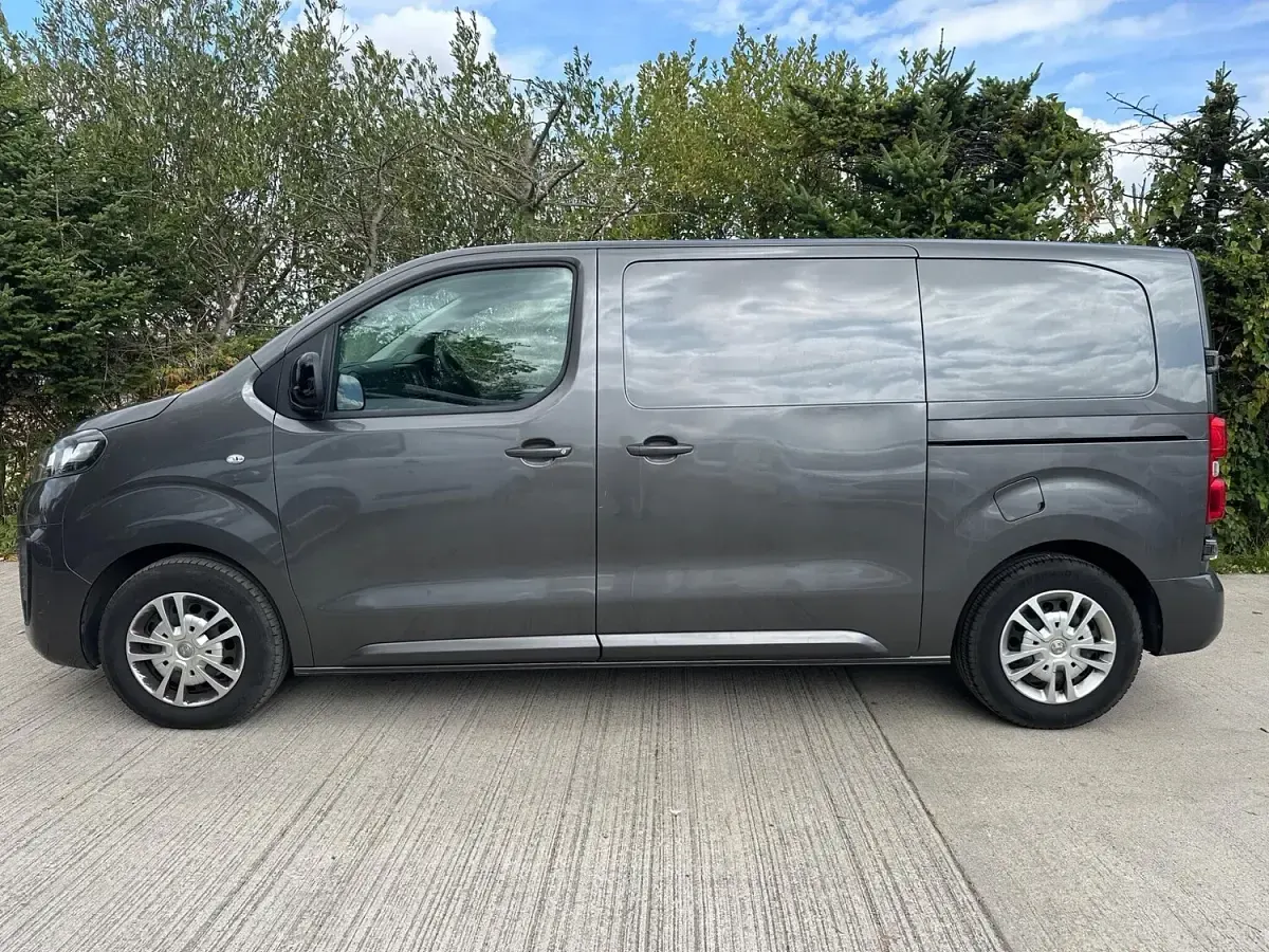 Used Vauxhall Vivaro Sportive 120 HP (88 kW) 2023 Grey MPV