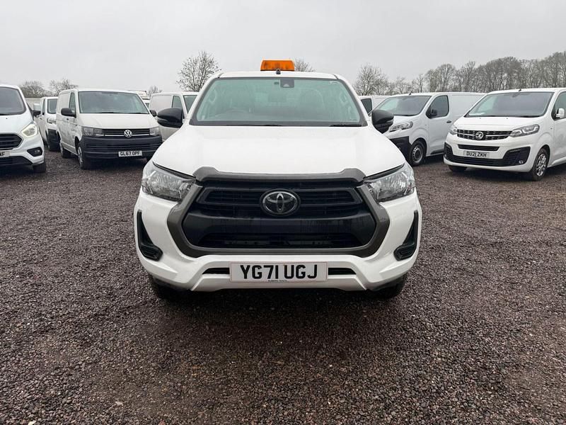 Used Toyota HiLux Active 2021 White Pickup