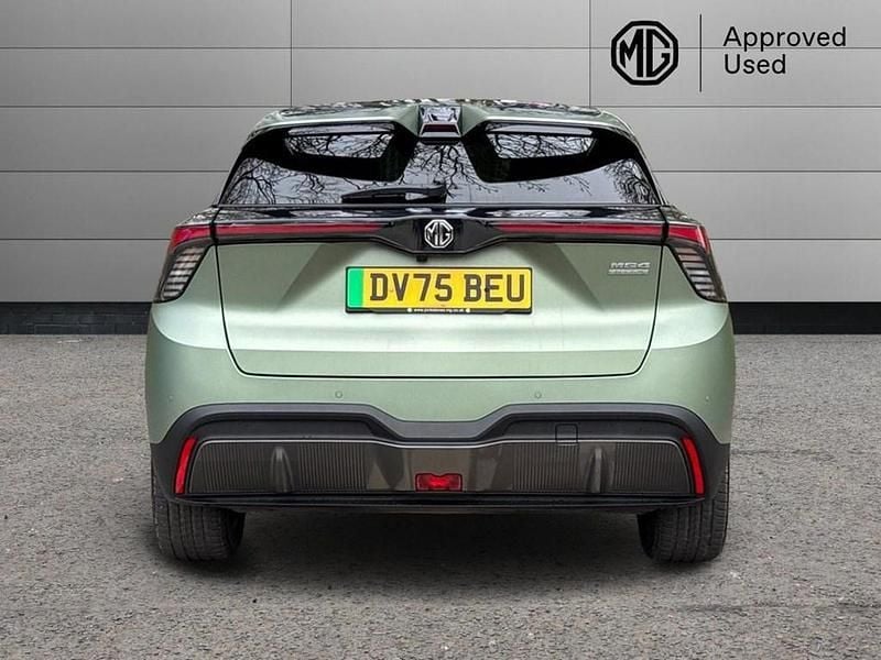 Used MG MG4 EV 63 kW (87 HP) 2025 Hatchback