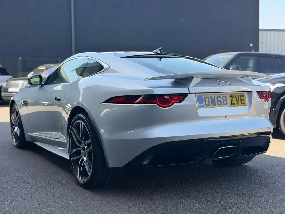 Used Jaguar F-Type R-Dynamic 300 HP (220 kW) 2019 Silver Coupe