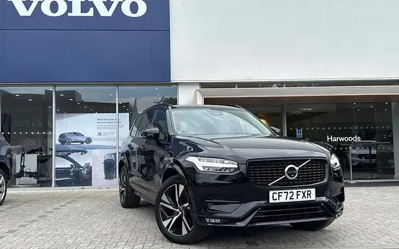 Begagnad Volvo XC90 Plus 235 HK (172 kW) 2023 SUV