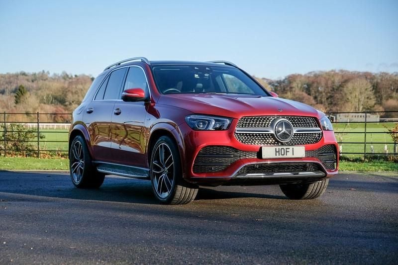 Red Used 2021 Mercedes GLE350 AMG line Estate | £42,195 (Fair price) - Image 1/4