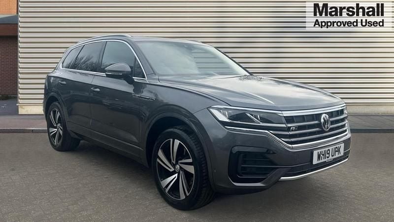 Grey Used 2019 VW Touareg R-line SUV | £28,527 (Fair price) - Image 1/4