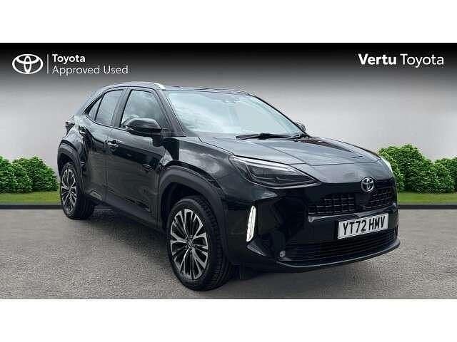 Black Used 2022 Toyota Yaris Cross SUV | £21,324 (Fair price) - Image 1/4