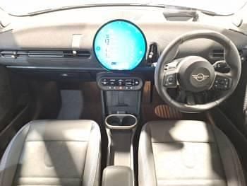 Begagnad Mini Cooper Classic 204 HK (150 kW) 2024 Vit Halvkombi