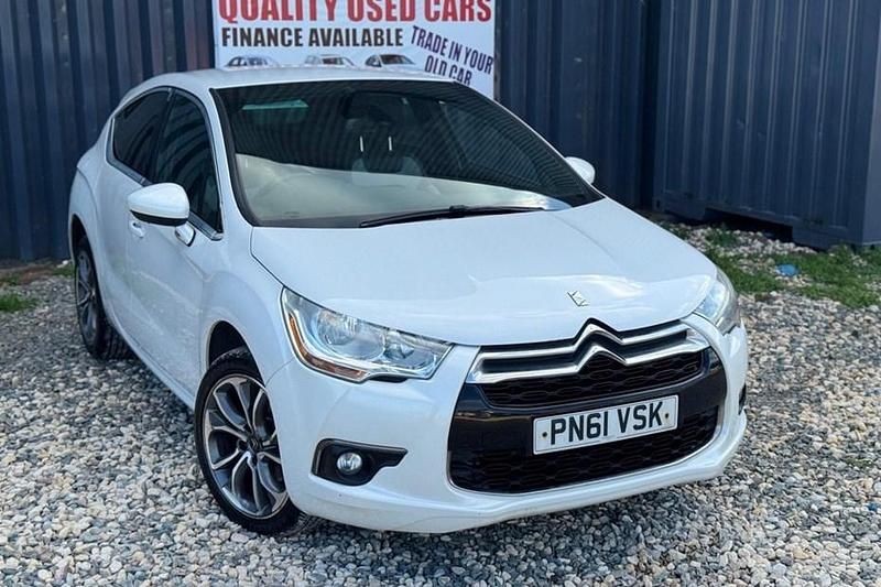 White Used 2011 Citroën DS4 Hatchback | £2,390 (Fair price) - Image 1/1