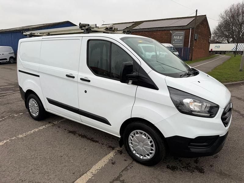 White Used 2018 Ford Transit Custom Van | £7,995 (Super price) - Image 1/4