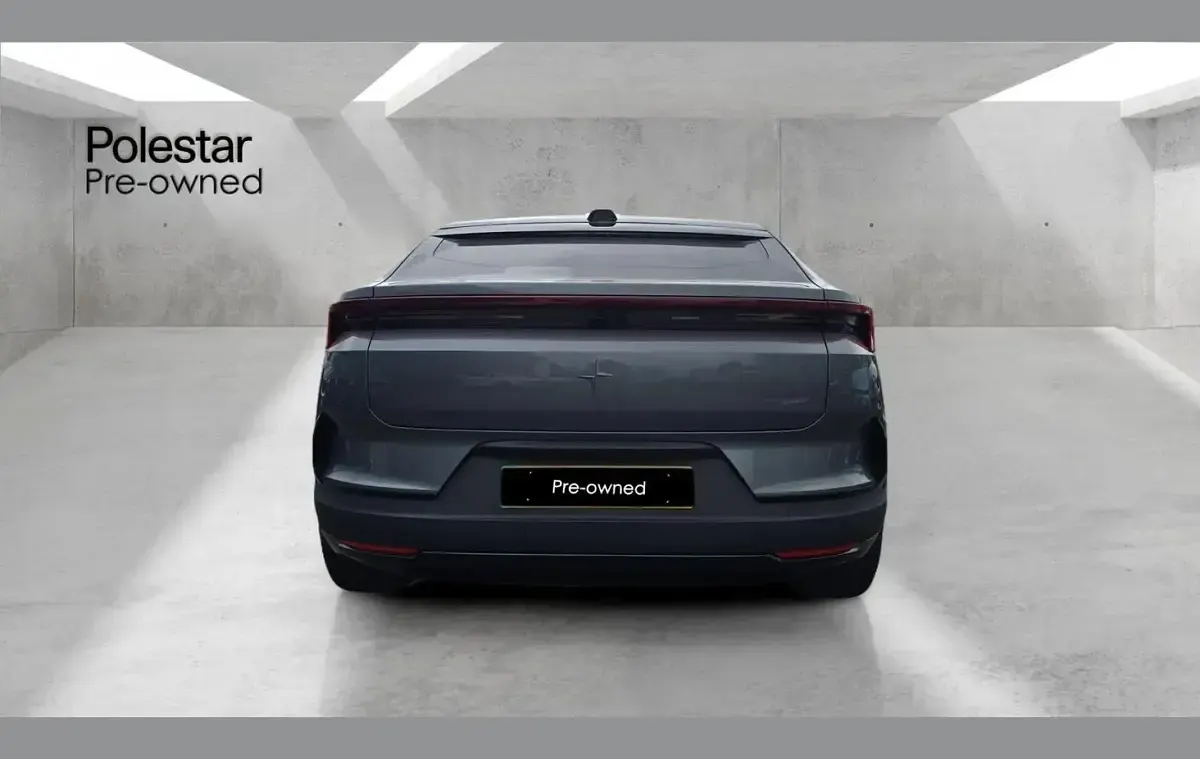 Ny Polestar 4 Plus 196 kW (267 HK) 2026 Grå SUV