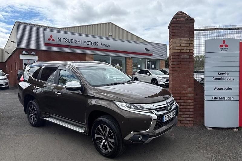 Bronze Used 2018 Mitsubishi Shogun SUV | £24,000 (Fair price) - Image 1/1