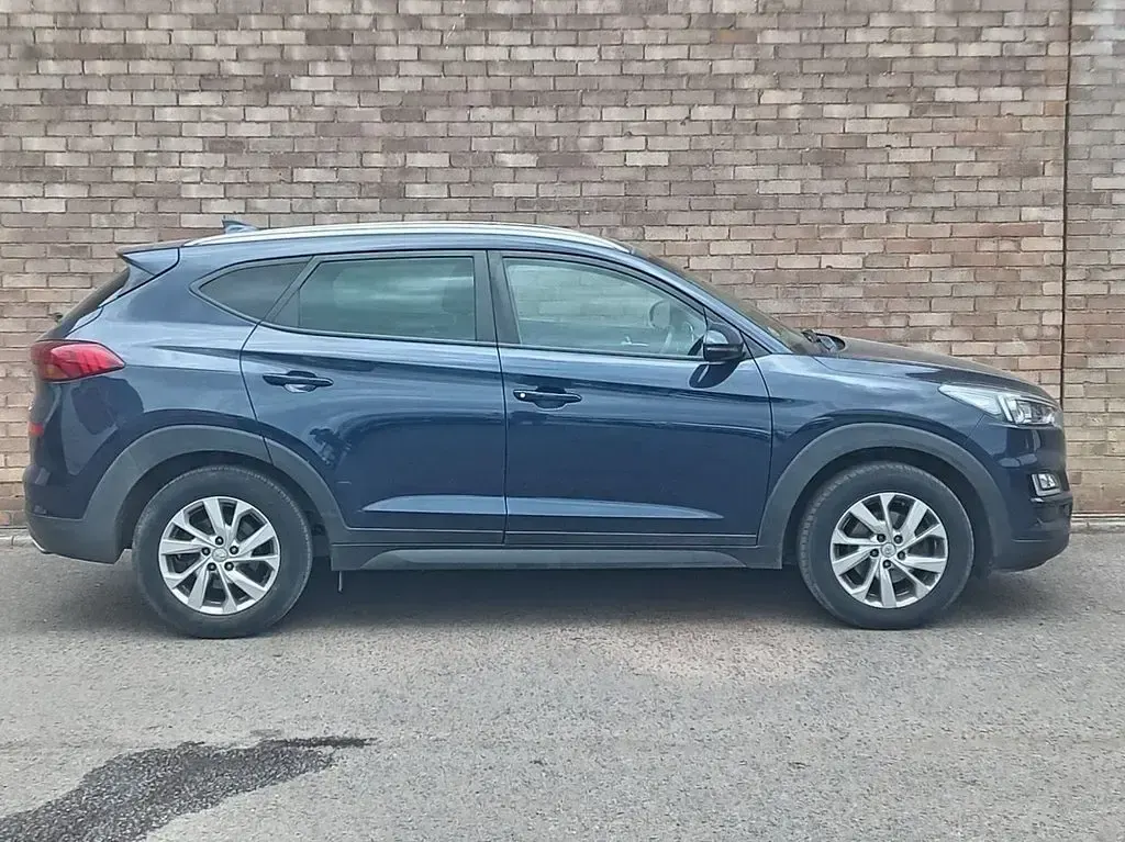 Used Hyundai Tucson SE 177 HP (130 kW) 2019 Blue SUV