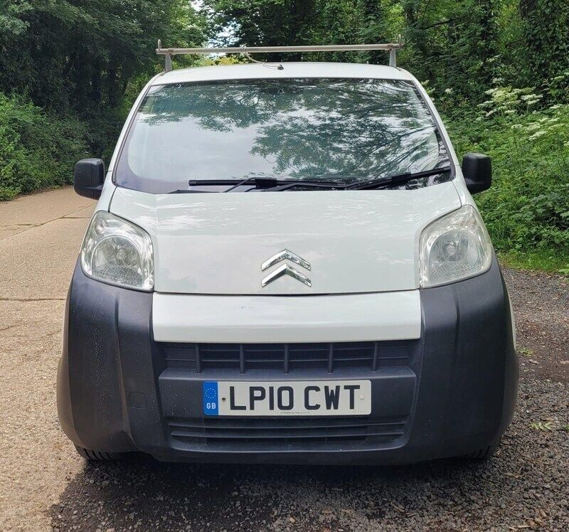 Image 2/4