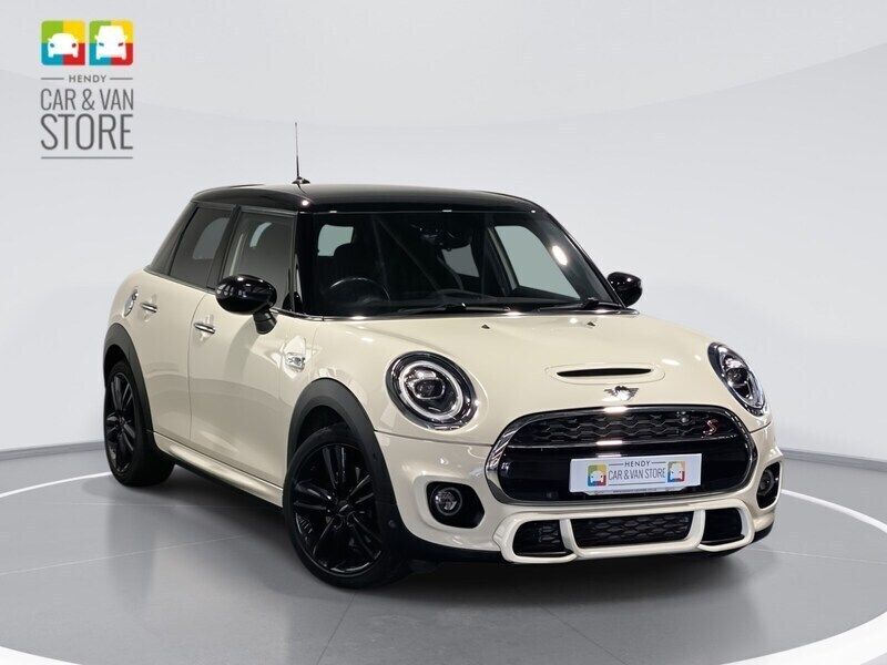 White Used 2022 Mini Cooper S Hatch Hatchback | £19,599 (Good price) - Image 1/4